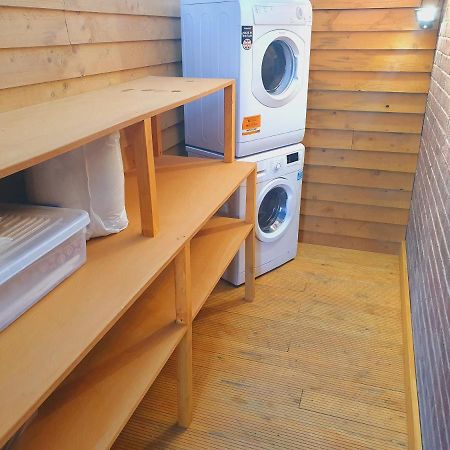 Sherwood Studio Annexe 1 Bedroom Entire Property Boston Ngoại thất bức ảnh
