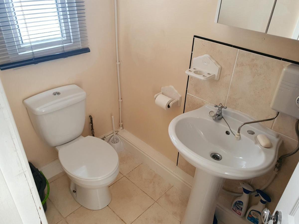 Sherwood Studio Annexe 1 Bedroom Entire Property Boston Ngoại thất bức ảnh